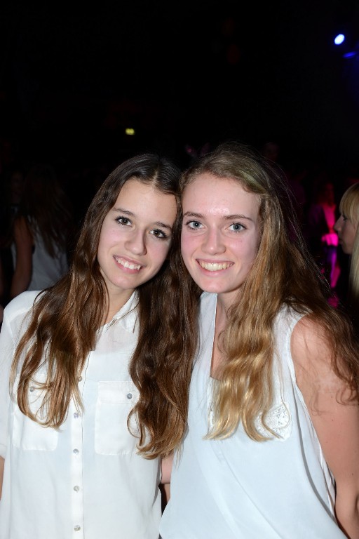 ../Images/Jeugddisco White Edition 482.jpg